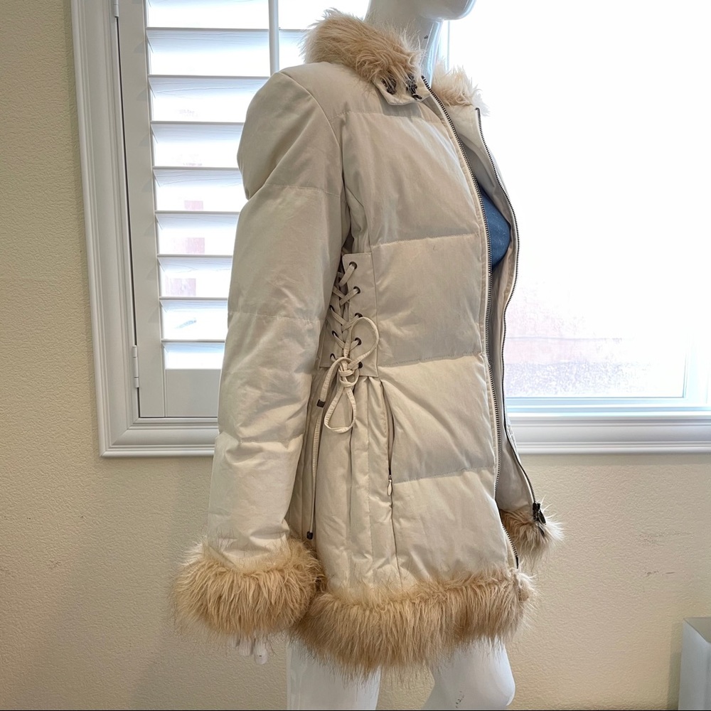SOLD❤️ Express Size 8 Beige Puffer Fur Coat - Picture 3 of 13